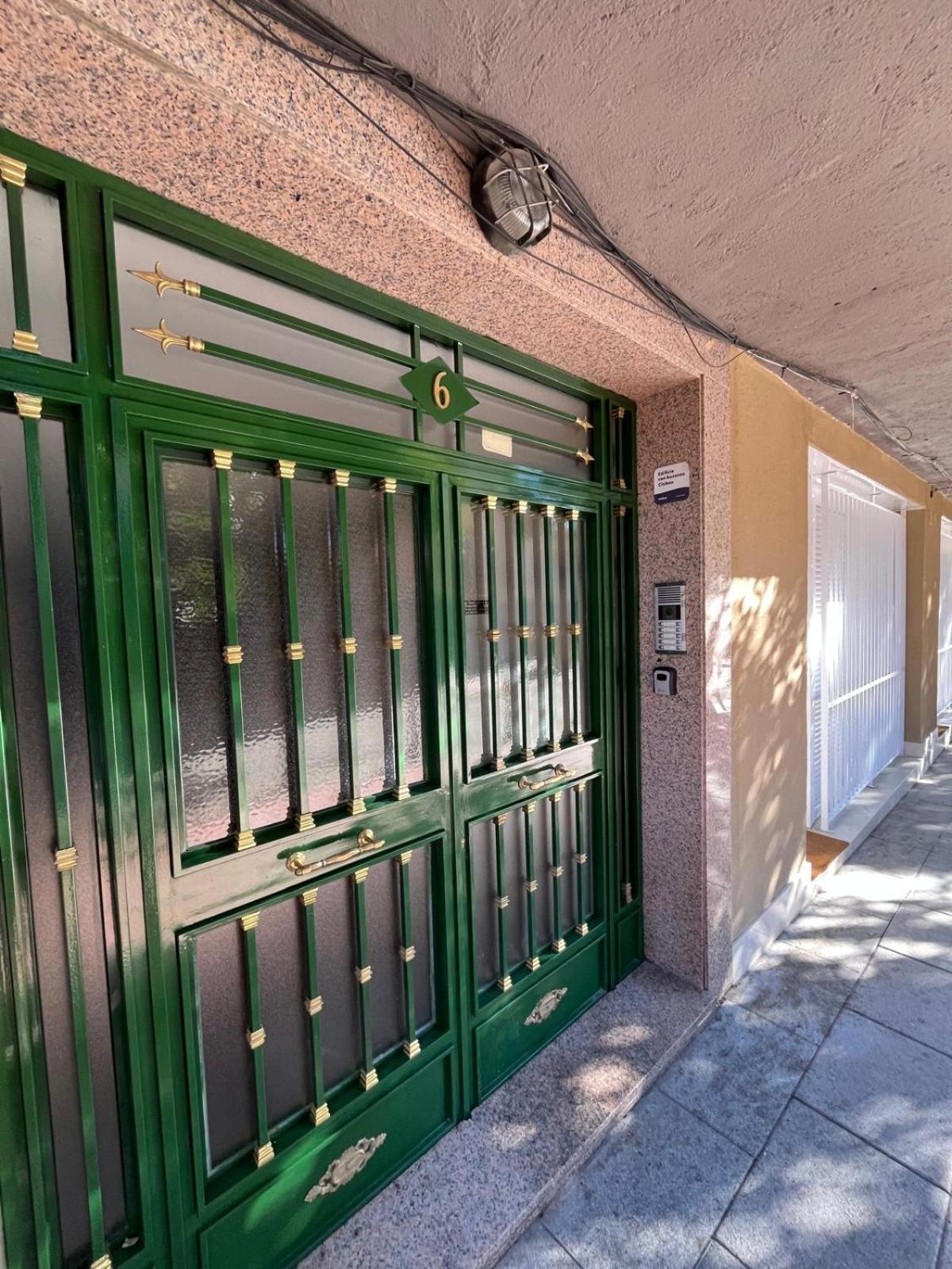 Apartamento Mercurio- Barajas 1B Madrid Buitenkant foto